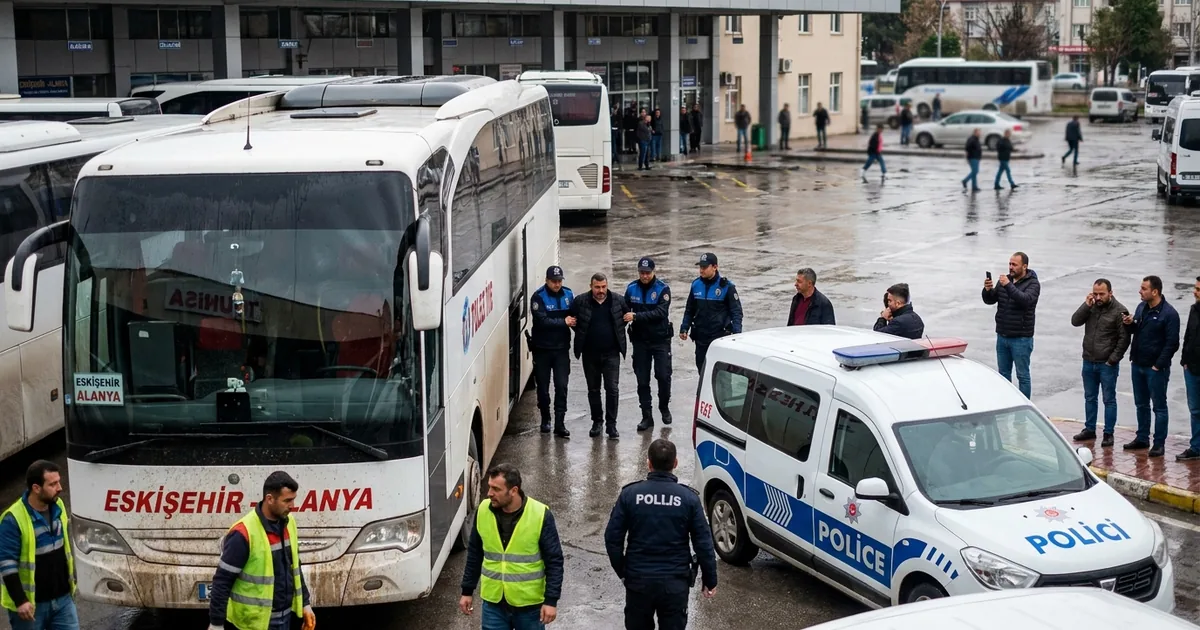 Eskişehir-Alanya seferinde skandal olay: Muavin yakalandı - Manisa Bakış