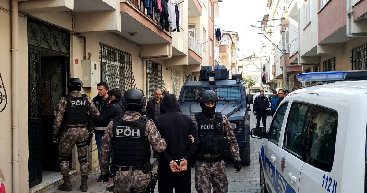 8 yıl hapis cezası olan firari Özel Harekat’la yakalandı