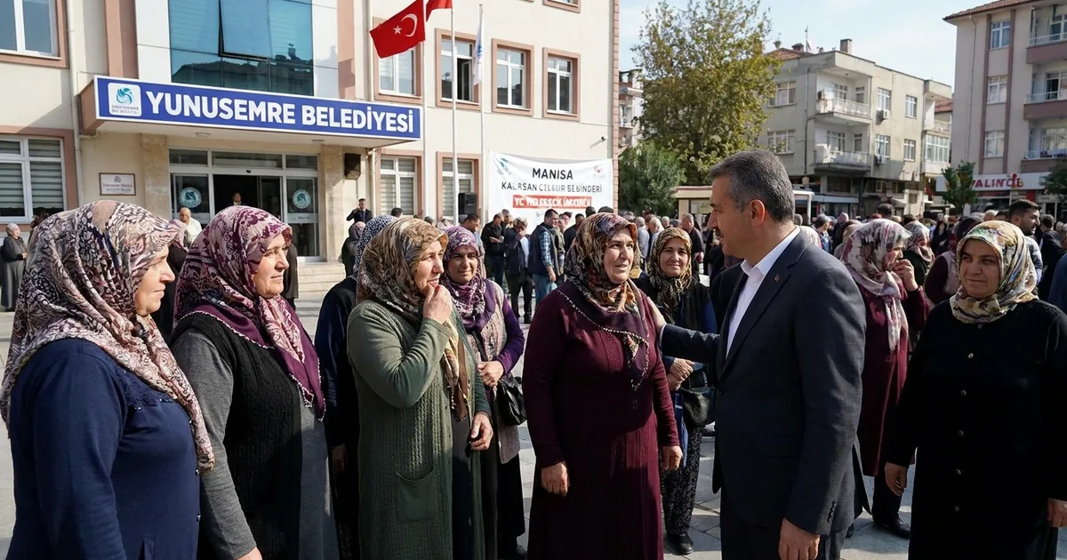 Manisalı kadınlar Bostanlı Sahili ve Kemeraltı’nı gezdi