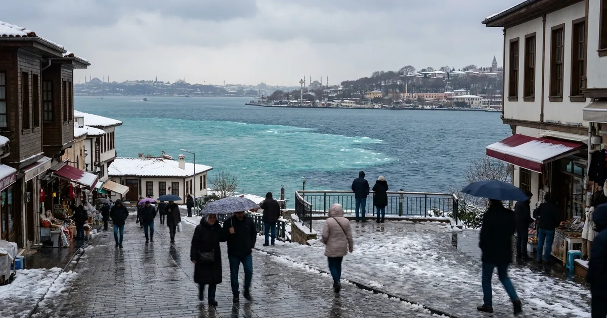 İstanbul Boğazı'nın güneyinde doğa harikası: Turkuaz sular