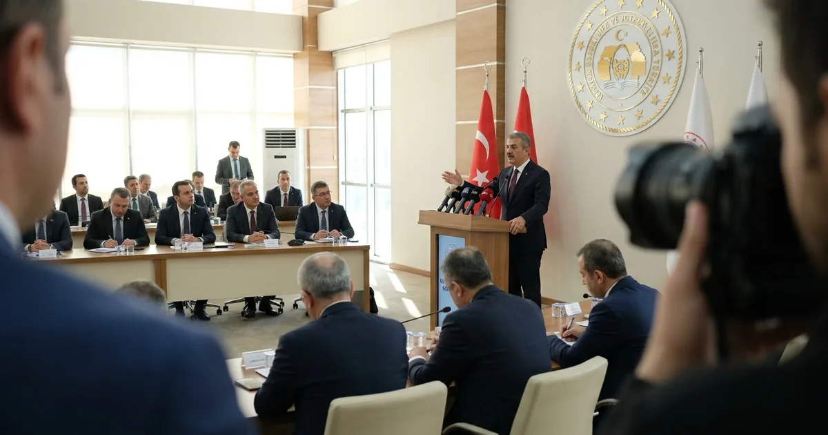 Vali Özkan’dan sanayi hamlesi: İşadamlarıyla istişare toplantısı - Manisa Bakış