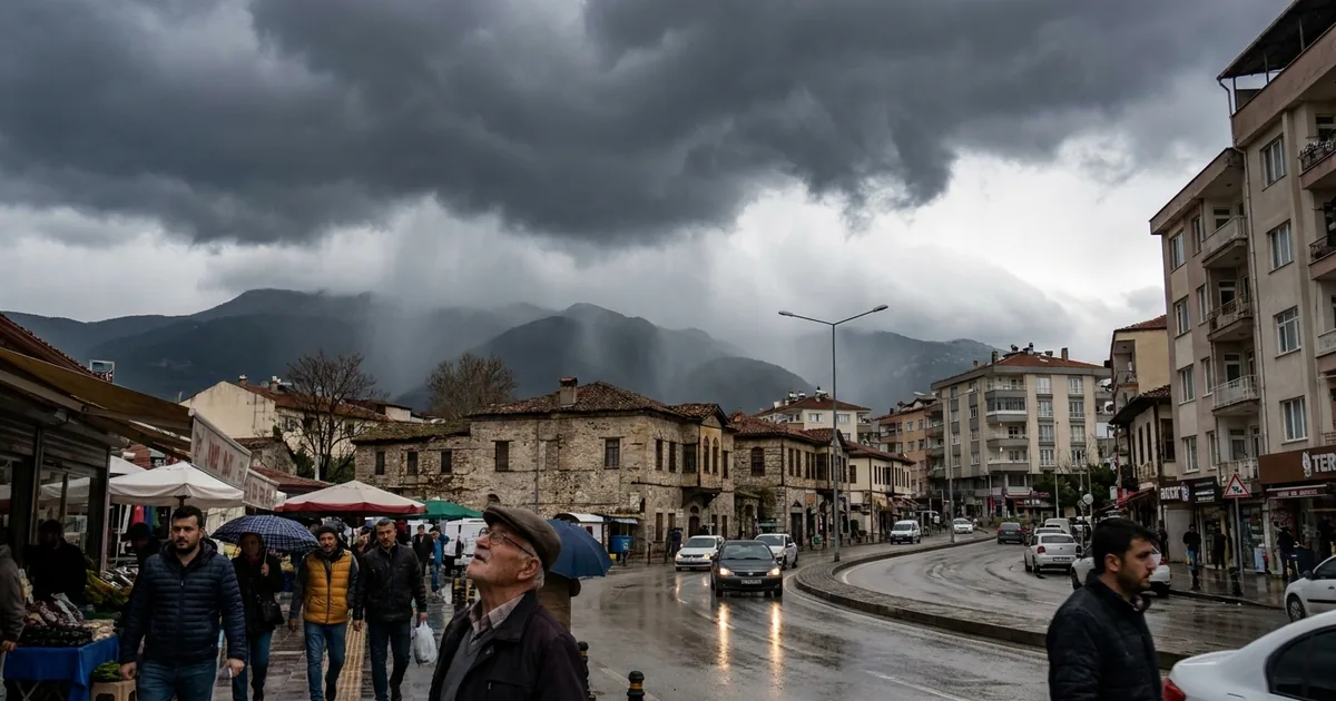 Manisa'da hava değişiyor: Gök gürültülü sağanak kapıda
