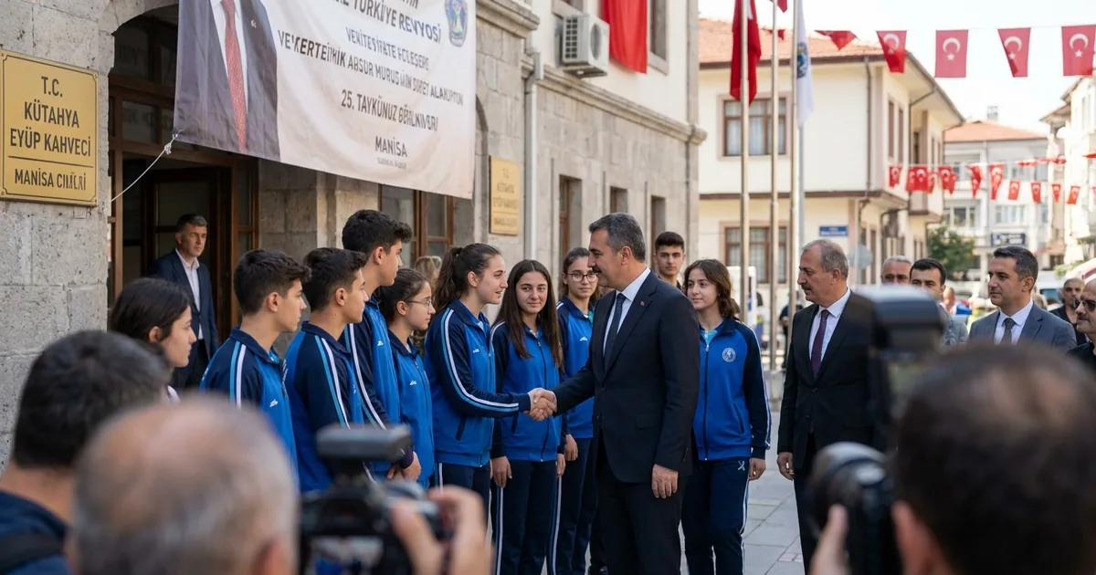 Eyüp Kahveci'den spor ortaokulu öğrencilerine tam destek