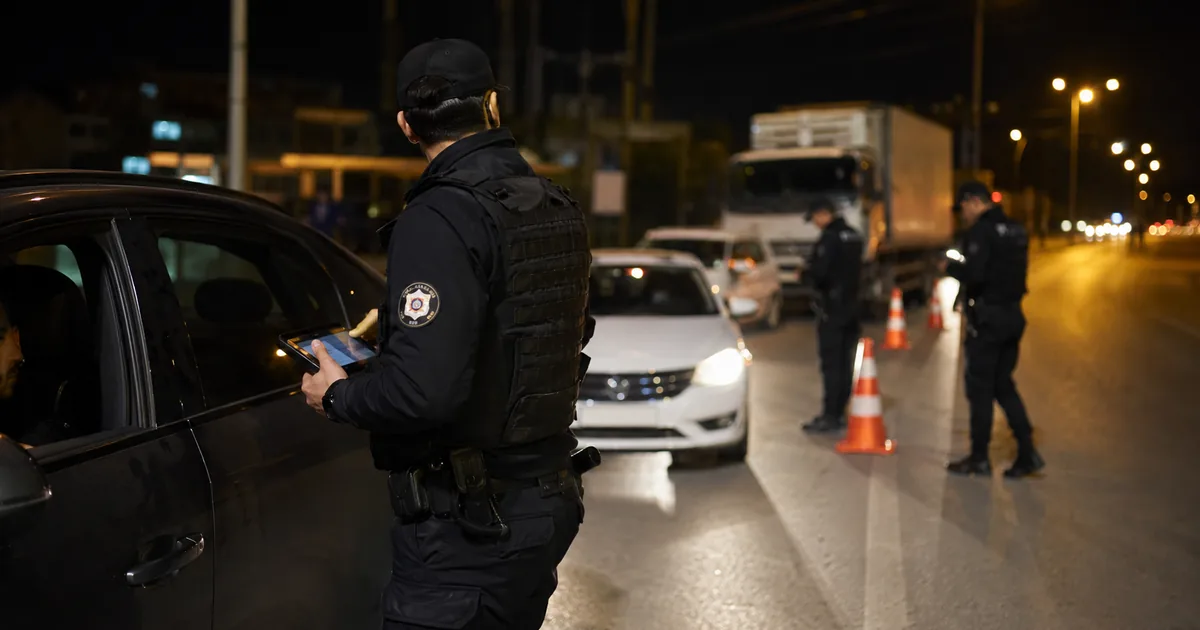 Manisa'da Gece Yarısı Kundaklama! Şüpheliler Aranıyor - Manisa Bakış