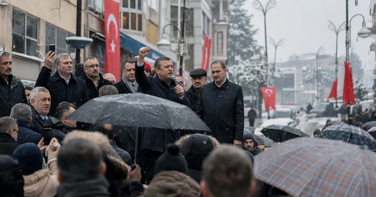 Özgür Özel'den Net Mesaj: "CHP'liler Karar Verene Kadar Buradayım!" - Manisa Bakış