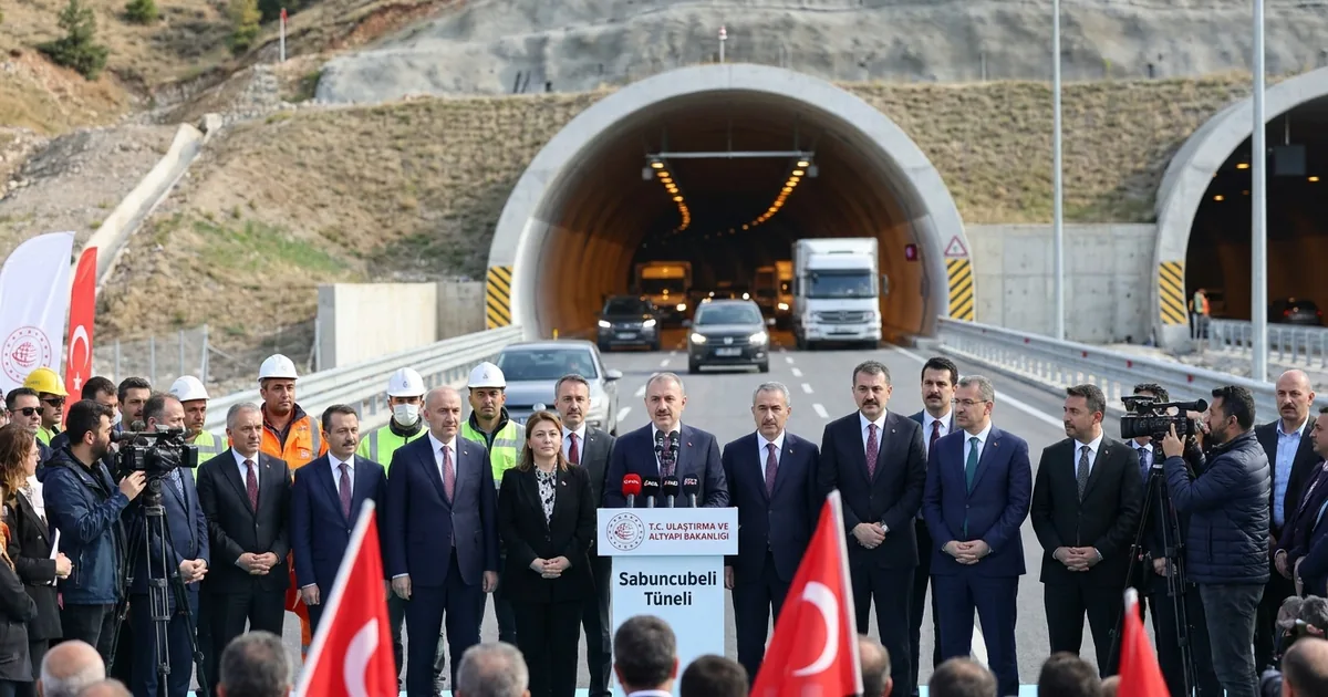 Sabuncubeli Tüneli İzmir-Manisa Arası Ulaşımı Kısaltıyor - Manisa Bakış