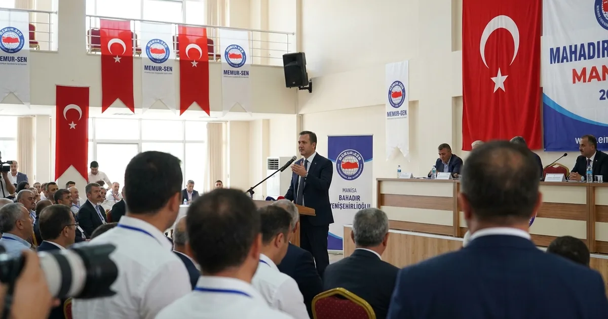 Memur-Sen Manisa Divanı’nda Yenişehirlioğlu’ndan ‘Türkiye Yüzyılı’ mesajı