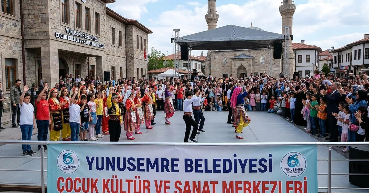 Minik yetenekler sahnede: 450 öğrenci alkış topladı