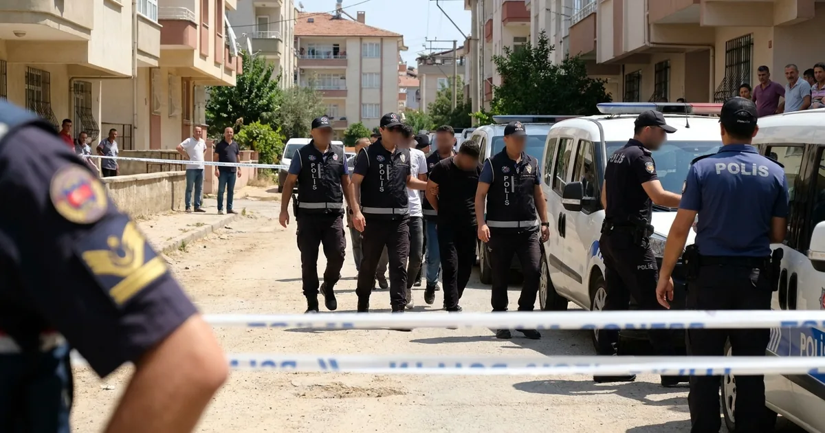 Sosyal medya propagandasına darbe: İzmir'de 2/26 gözaltı