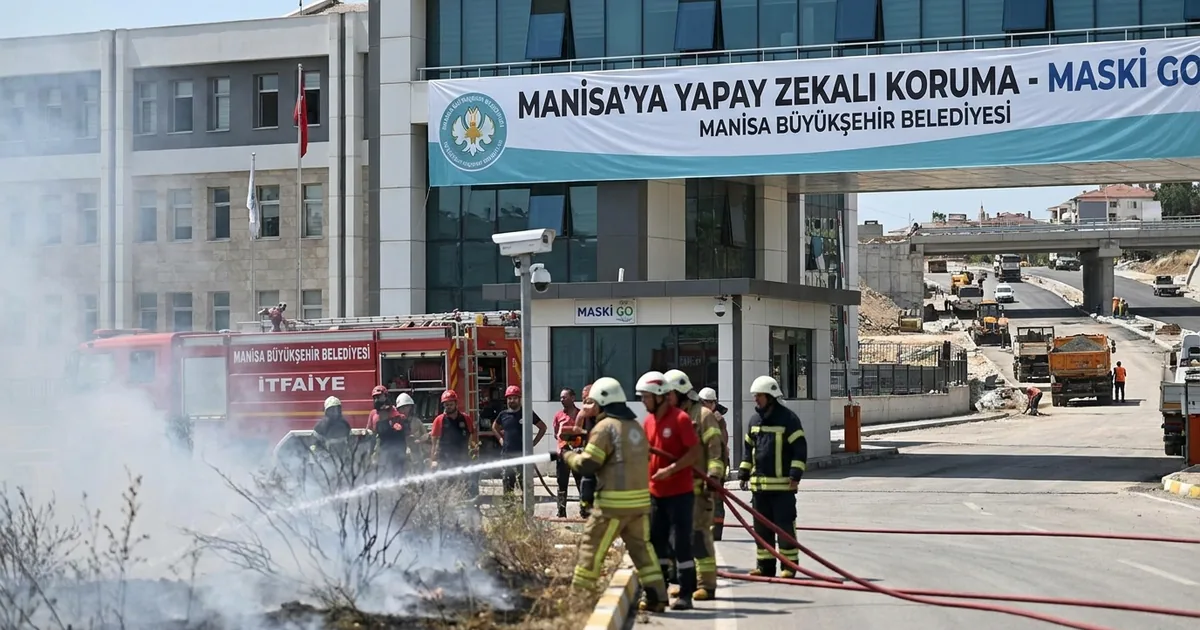 Türkiye'de bir ilk: Manisa'nın 17 ilçesine yapay zekalı koruma - Manisa Bakış