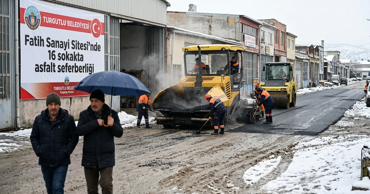 Fatih Sanayi Sitesi'nde 16 sokakta asfalt seferberliği - Manisa Bakış