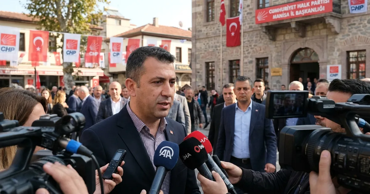 CHP’de gerginlik büyüyor: Sarı’dan Özel’e ihraç sinyali