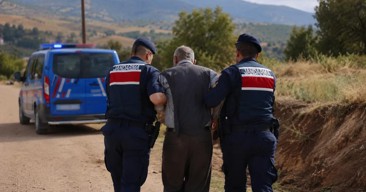 Manisa'da Jandarma Kamerası Hayat Kurtardı: Kayıp Şahıs Sağ Bulundu - Manisa Bakış
