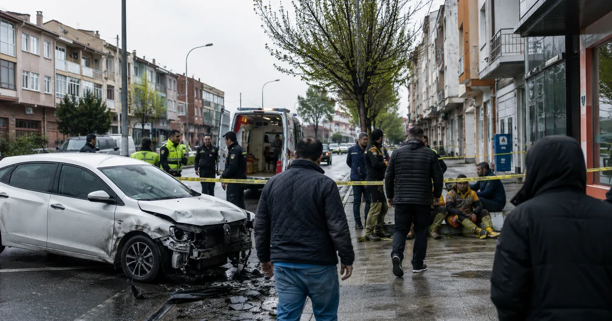 Uşak'ta Yavuz Sultan Selim Caddesi'nde kaza: Kaçan sürücü aranıyor - Manisa Bakış